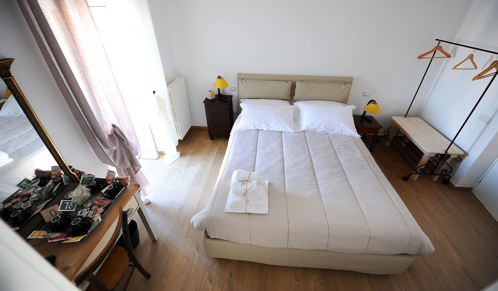 Vista Sui Sassi Guest House Матера Екстер'єр фото